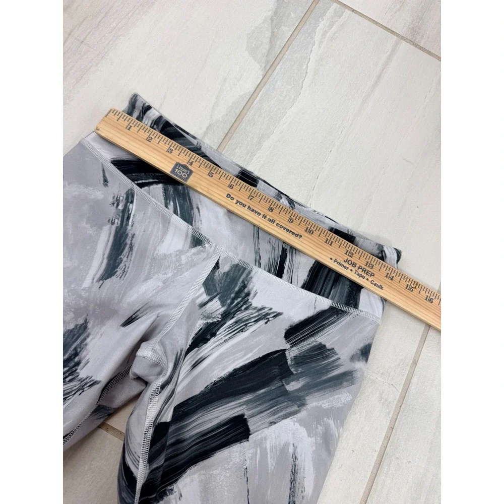 Alo Yoga Womens M Grey Black White Brushstroke Print Active Leggings RN87370